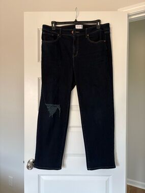 Lane Bryant Relaxed Fit Jeans with Knee Distress Size 18 Short